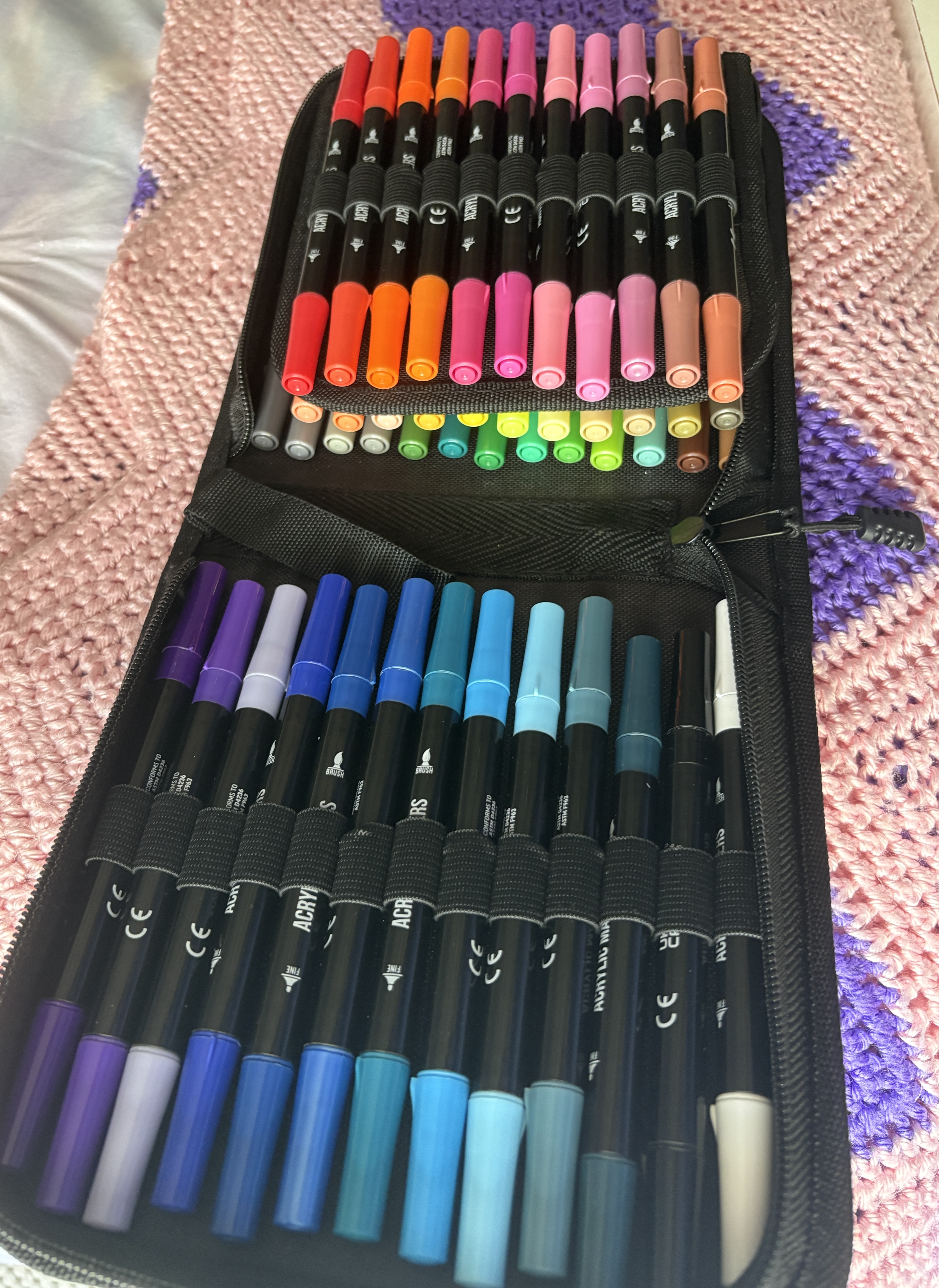 acrylic markers